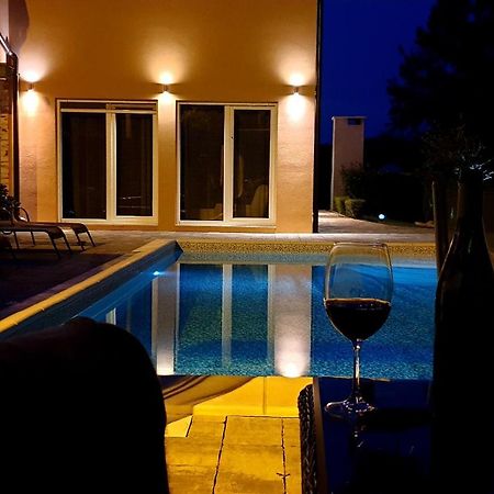 Villa Nemo Porec Esterno foto