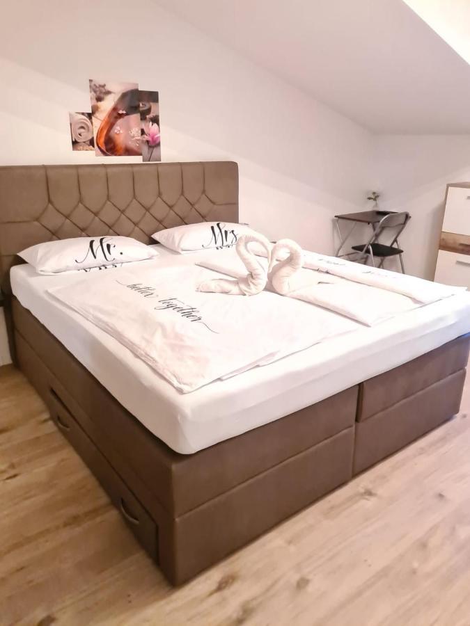 Villa Nemo Porec Esterno foto